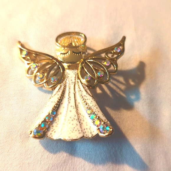 Angel Pin - Picture 1 of 2